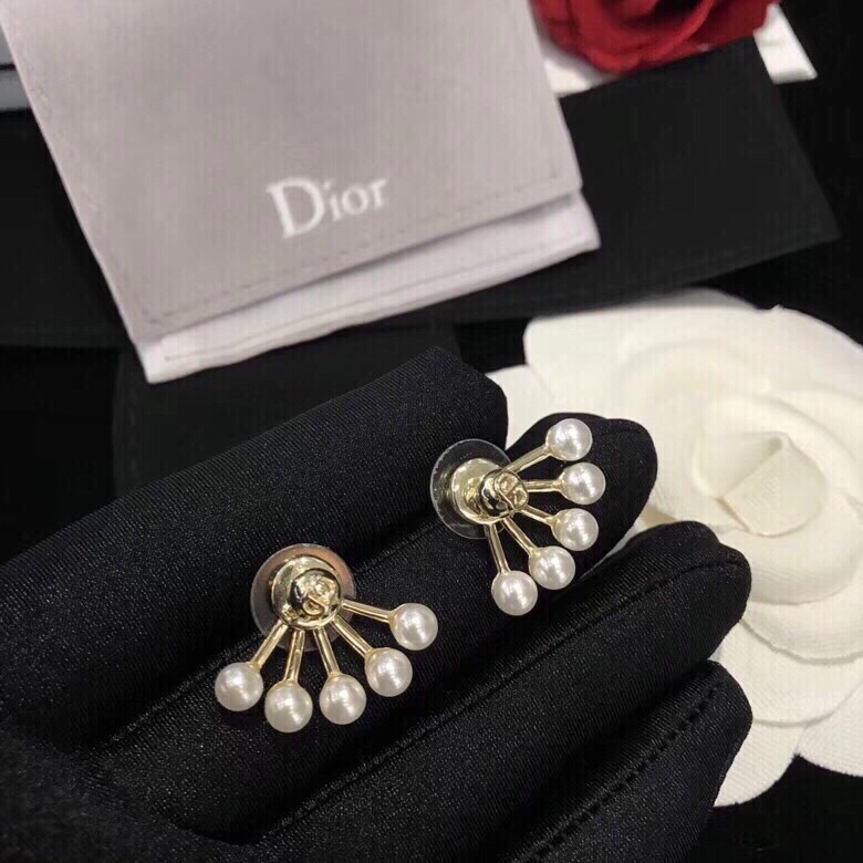 ch**an D*or earrings